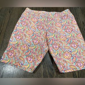 Peter Millar Women’s Golf Shorts Size 6 Paisley Bermuda